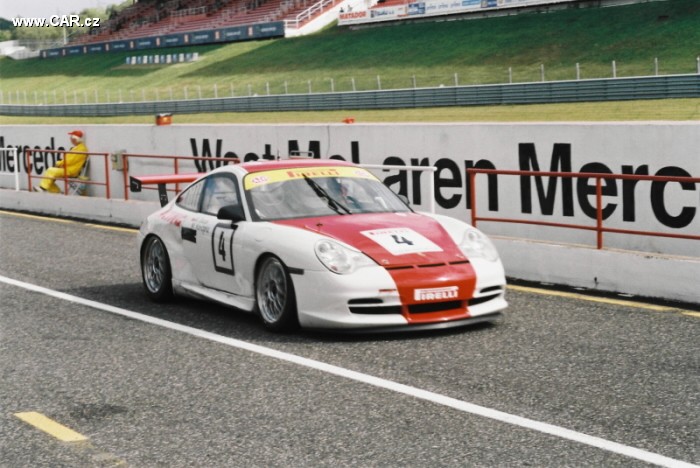 Milan Bezk Porsche 911 GT3 @ foto Vla R