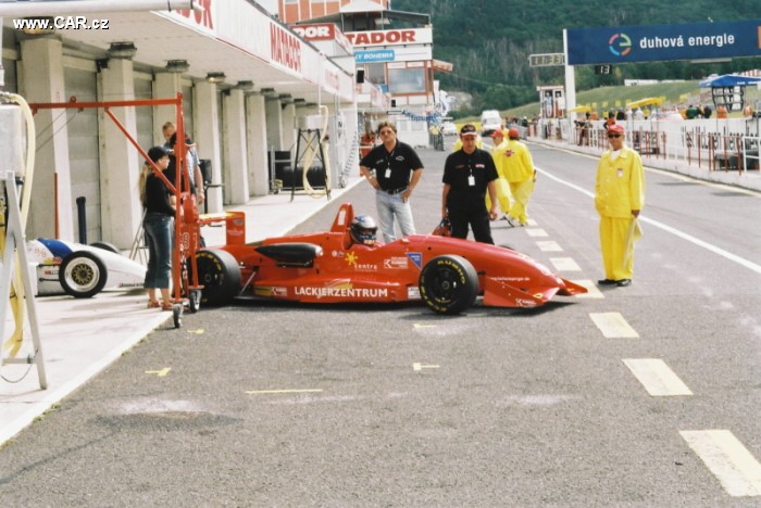 Formule F3 v Most 2004 @ foto Vlada R